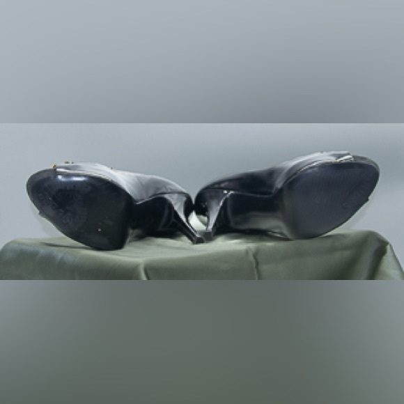 Guess high heeled shoes - Picture 3 of 3